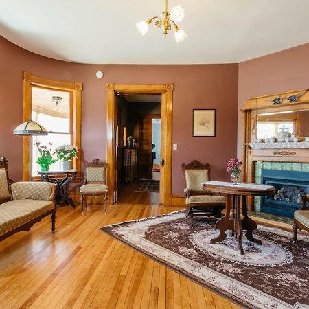 Reynolds House Inn Barre Luaran gambar