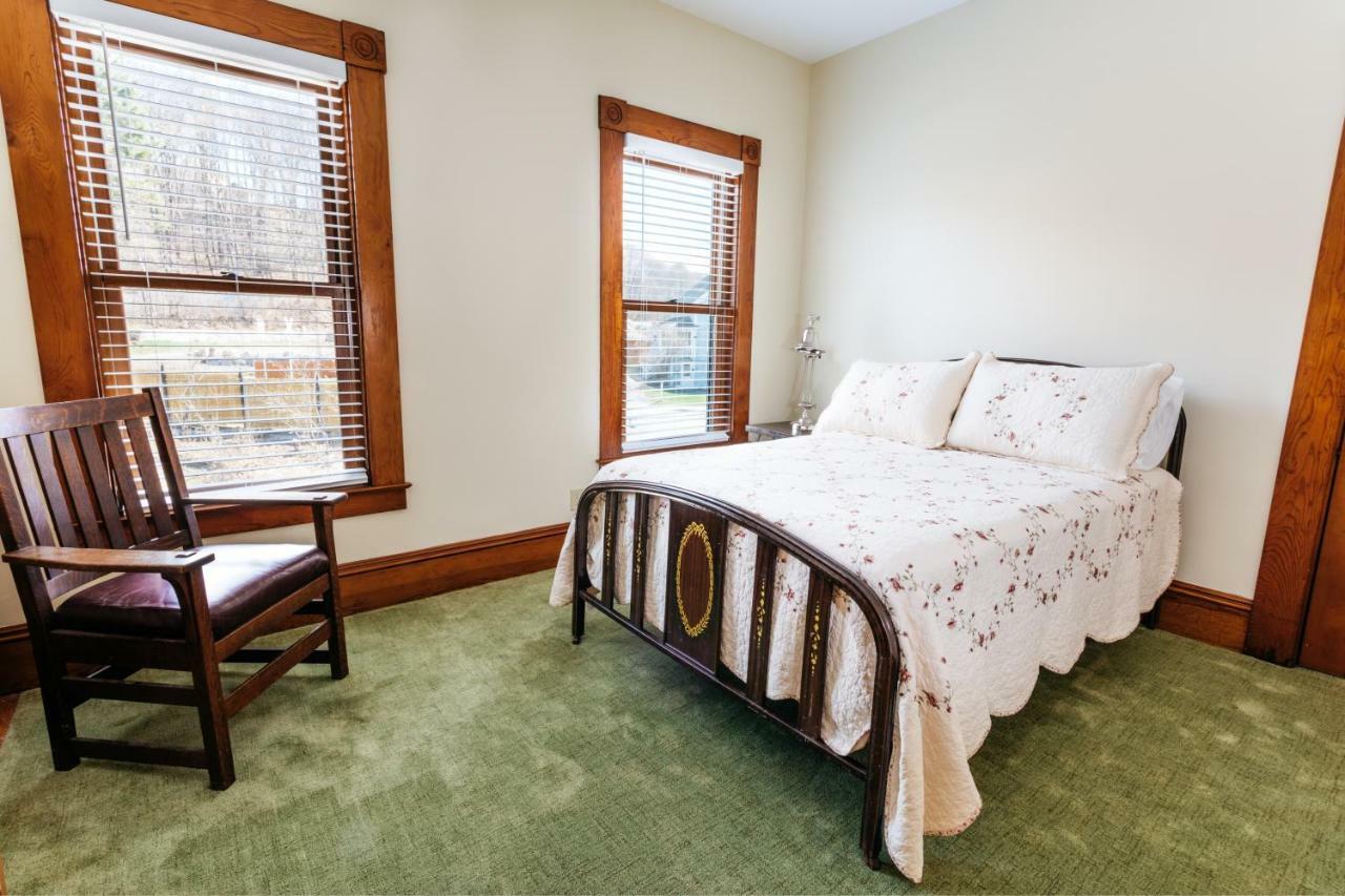 Reynolds House Inn Barre Luaran gambar