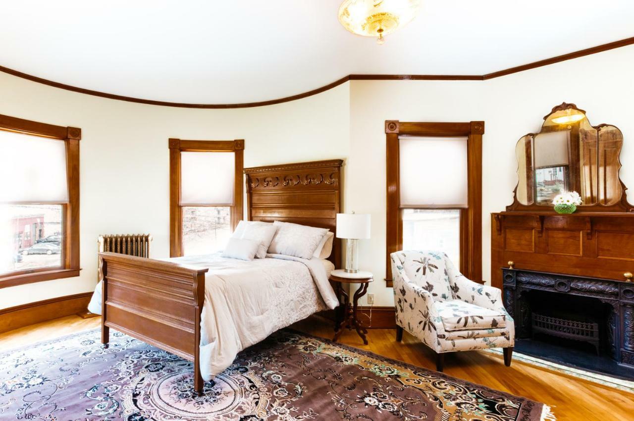 Reynolds House Inn Barre Luaran gambar